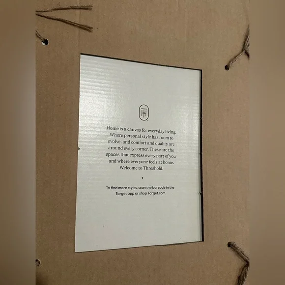 Threshold Pampas Preserved Wreath - Picture 4 of 6